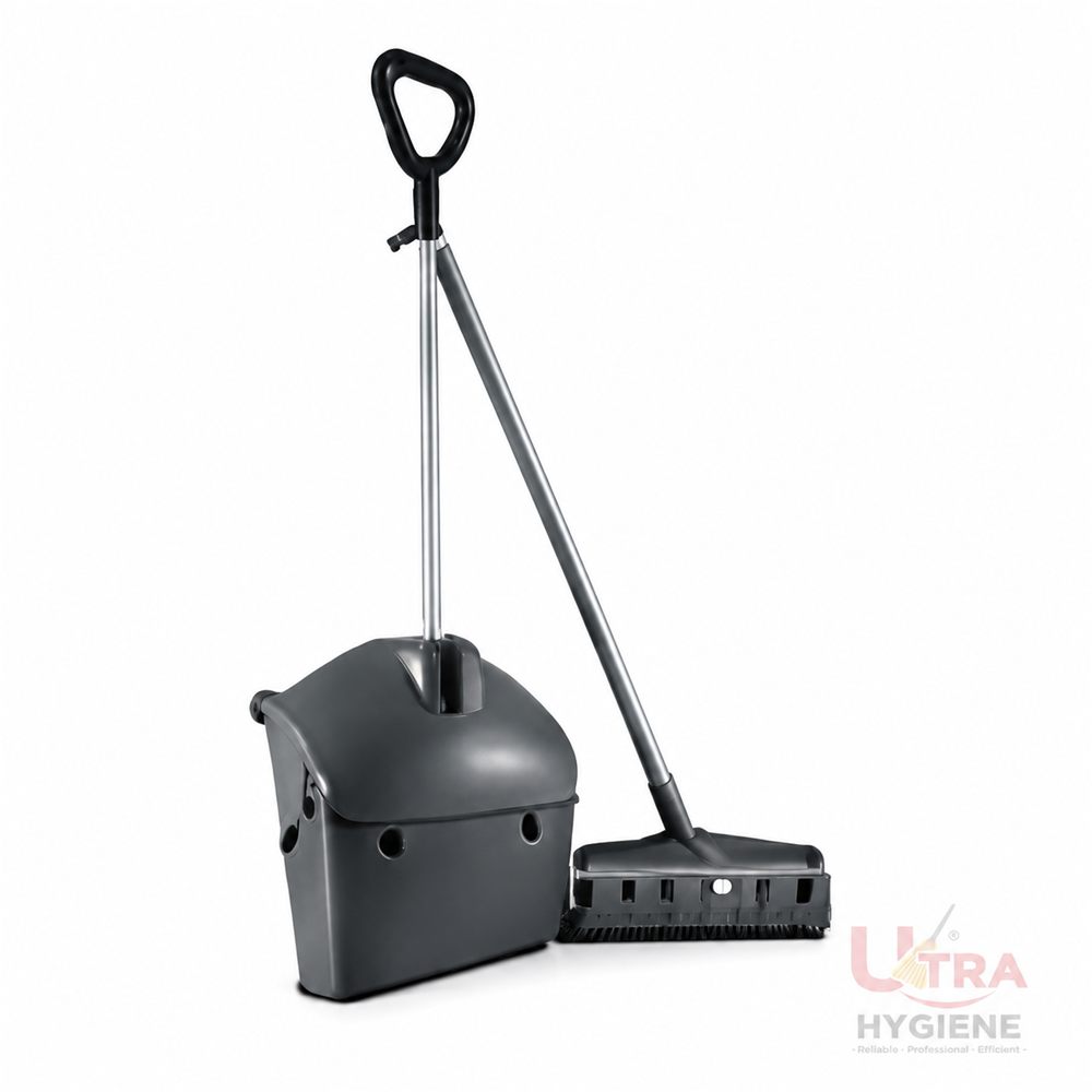 Self-Closing Dustpan